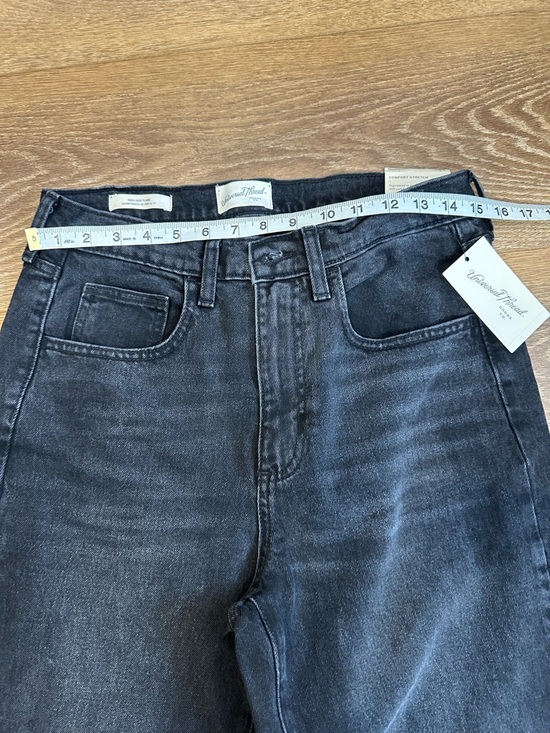 Universal Thread Black High-Rise Flare Jeans - Picture 3 of 9